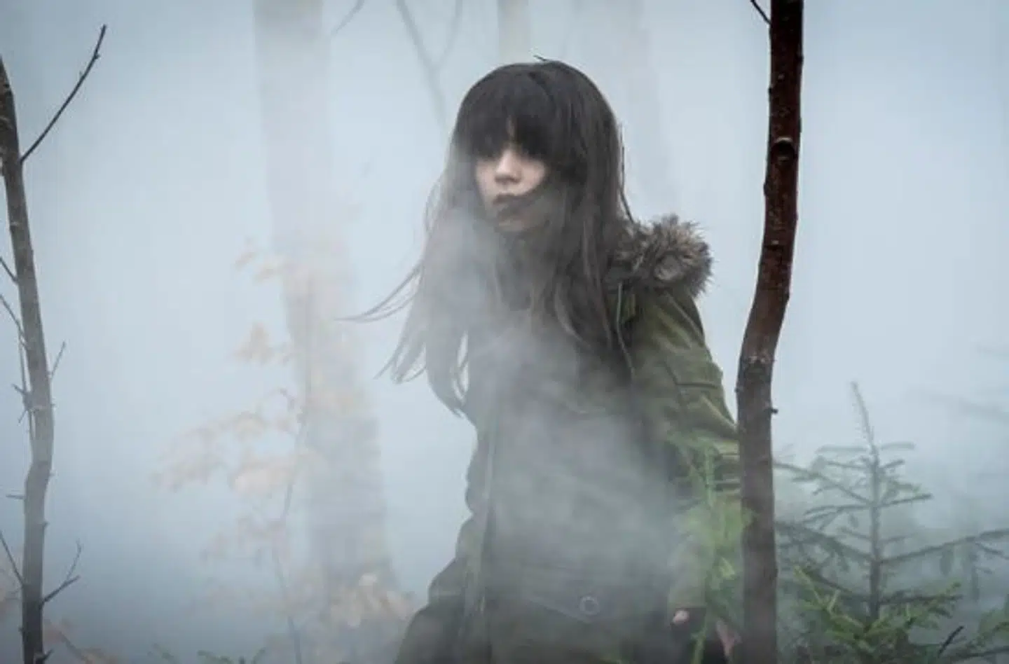 Flora Augusta som ulveskifteren Tala i 'Valdes jul'.