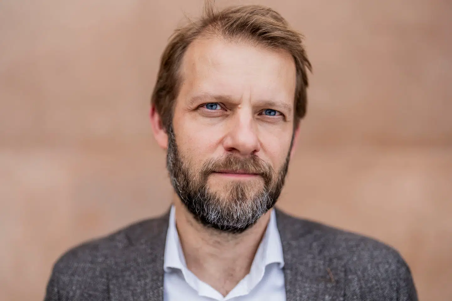 Vi tror, vi er frie. Men i virkeligheden har vi aldrig været mere regulerede, siger antropolog, forfatter og foredragsholder Dennis Nørmark.