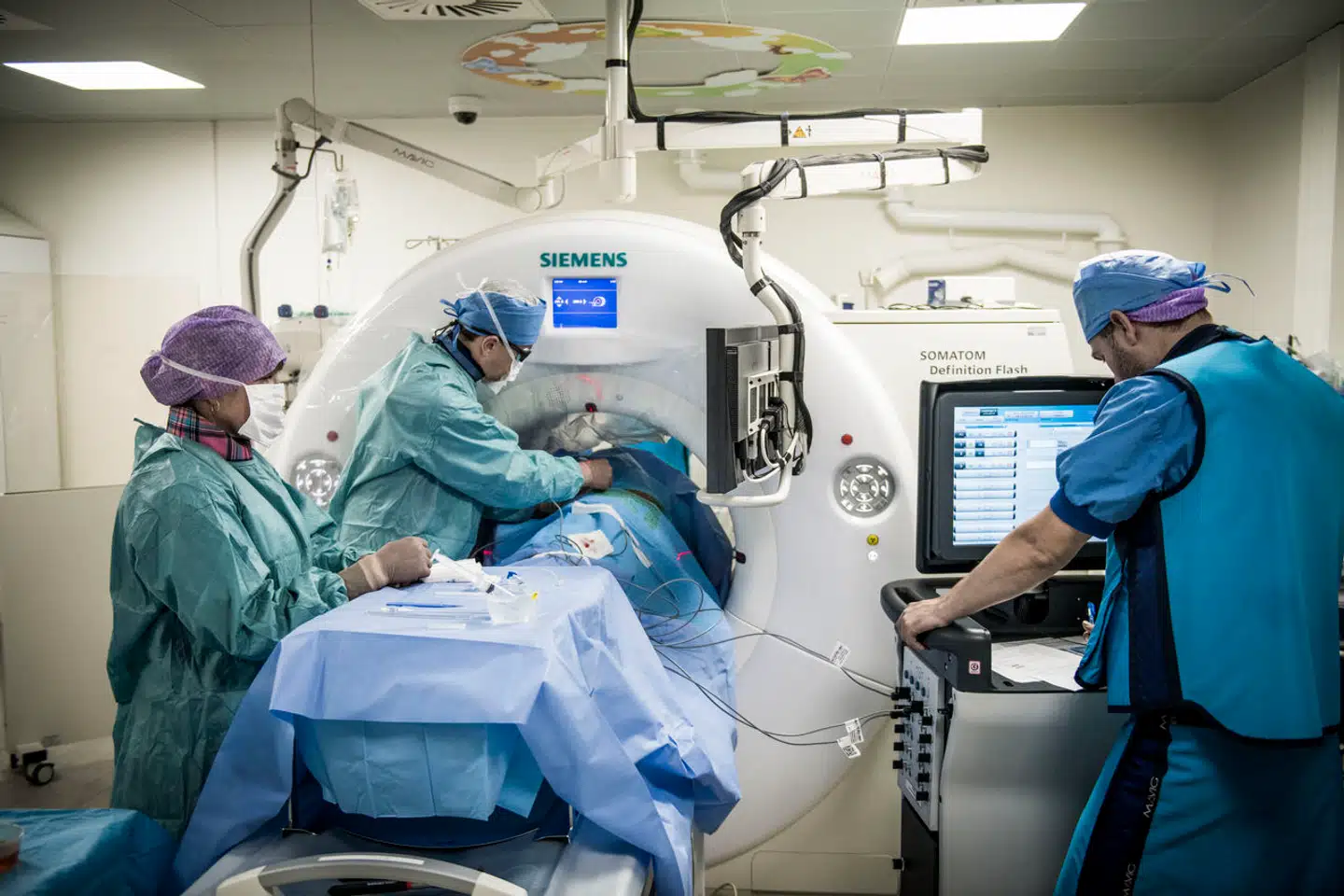 Selv på det højt prioriterede kræftområde er der forskelle på behandling, ventetider og håndtering af senfølger fra region til region og fra kommune til kommune. Sådan bør det ikke være, lyder det fra patientorganisationer.