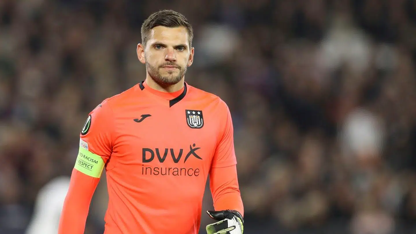 Hendrik van Crombrugge er ikke imponeret over Kasper Schmeichell.