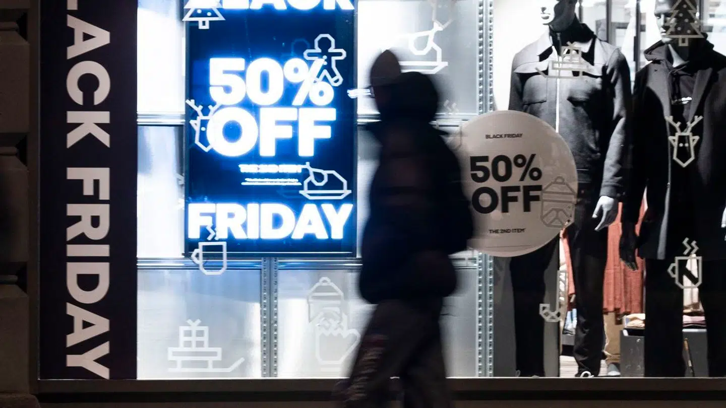 I år har det særligt været på nettet, at danskerne har shoppet tilbud.