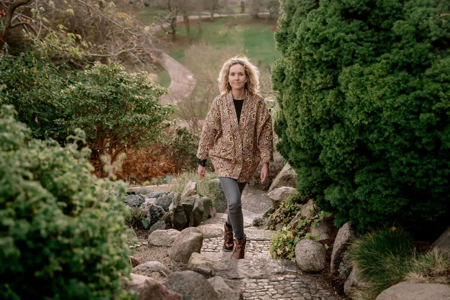 Forskning viser, at der findes tre konkrete råd, som er de vigtigste for vores mentale sundhed. De er alle sammen råd, som de fleste af os glemmer at prioritere i hverdagen, lyder det fra Vibeke Koushede.