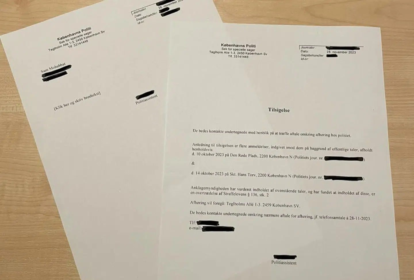 Sam Mohabbat modtog sigtelsen og indkaldelsen til afhøring tirsdag.