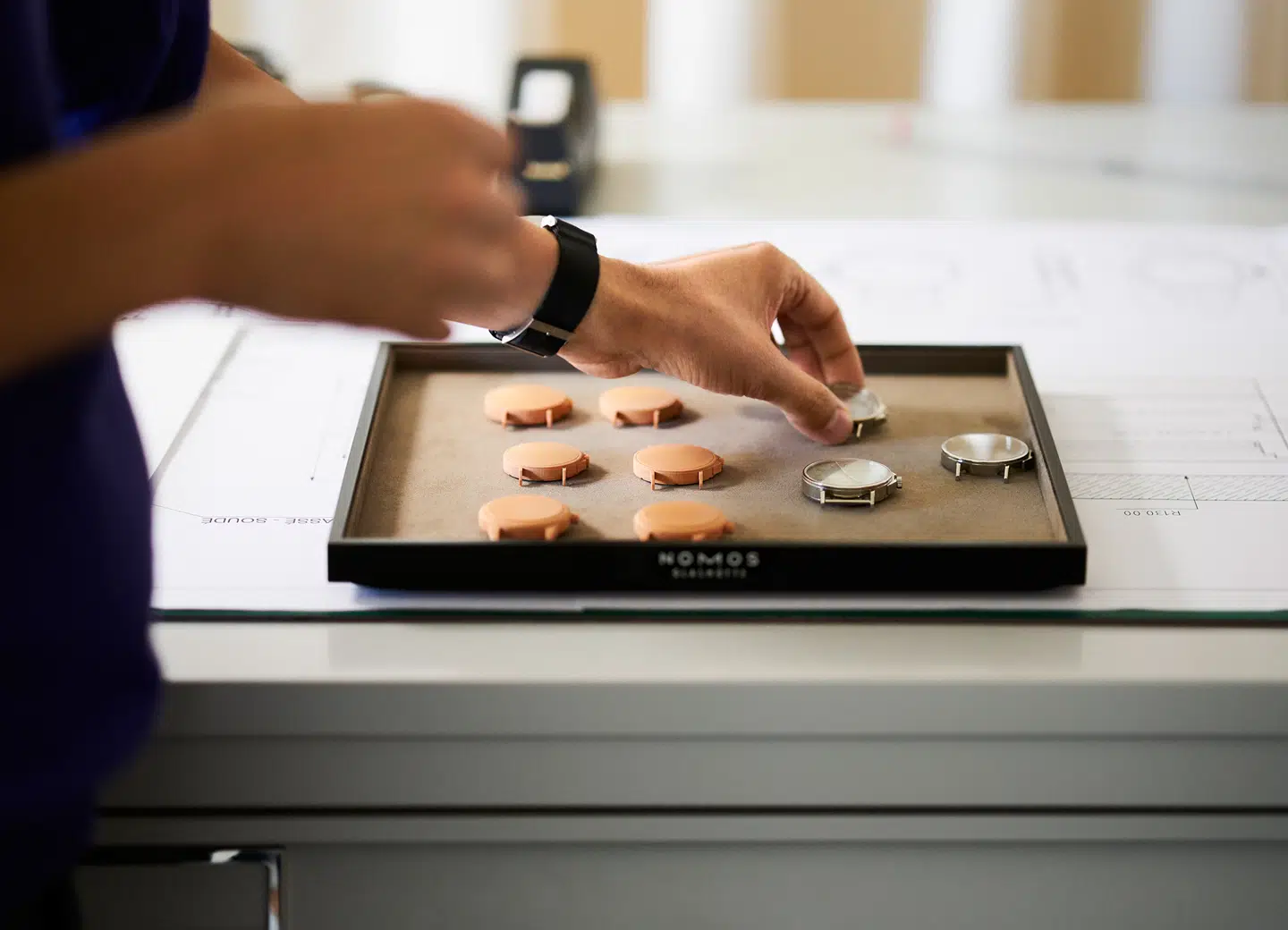 NOMOS Glashütte har udmærket sig ved at at fokusere på sofistikerede Bauhaus-inspirerede ure. Blandt andet derfor er urentusiasten, Christopher Waluga, stor fan.