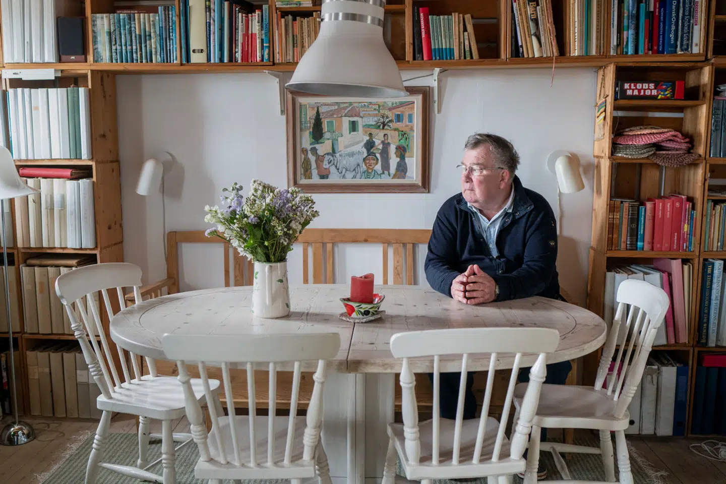 Claus Hjort Frederiksen i sit hjem i Humlebæk.