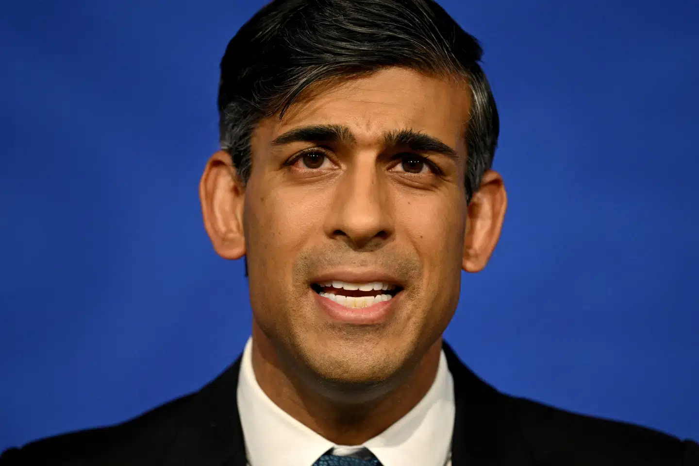 Hvis Storbritanniens premierminister, Rishi Sunak, natten til torsdag har overnattet i sit hus i Kensington, kan han måske have haft svært ved at få sovet. Aktivister fra Just Stop Oil stod nemlig foran ejendommen og slog på potter og pander. (Arkivfoto).