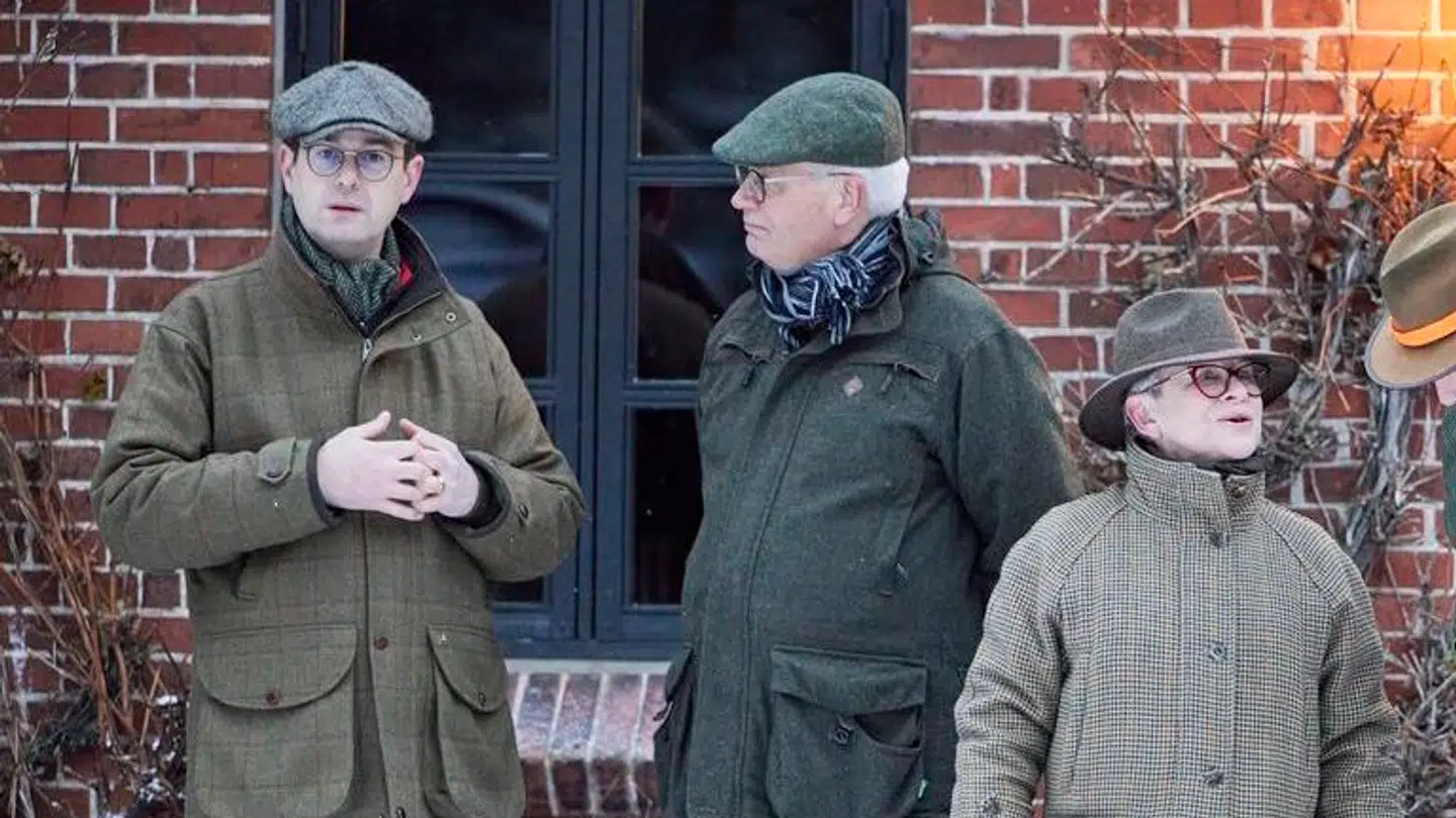 Janus Skak Olufsen (tv).