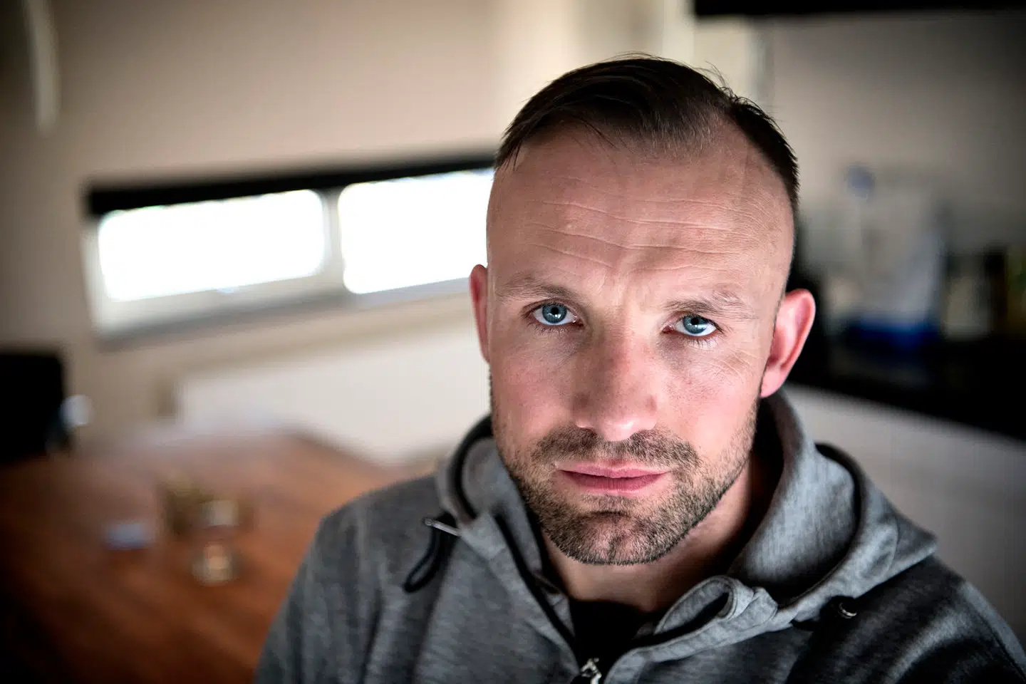 Mikkel Kessler er en dansk bokselegende, men han er også kendt som realitypersonlighed og arbejder i dag som personlig træner i egen virksomhed.