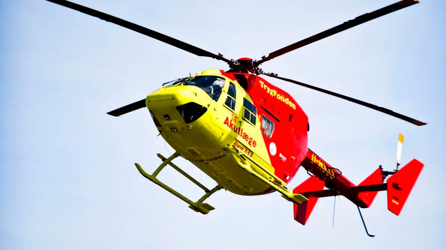 Den unge kvinde er blevet fløjet med helikopter til Skejby. Arkivfoto.