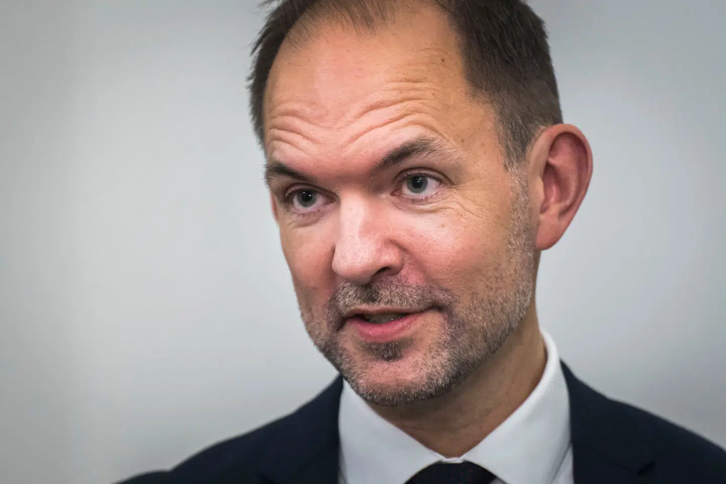 Skatteminister Jeppe Bruus (S) er kommet med et svar til Folketinget. Det kan vende op og ned på opfattelsen af topskat.