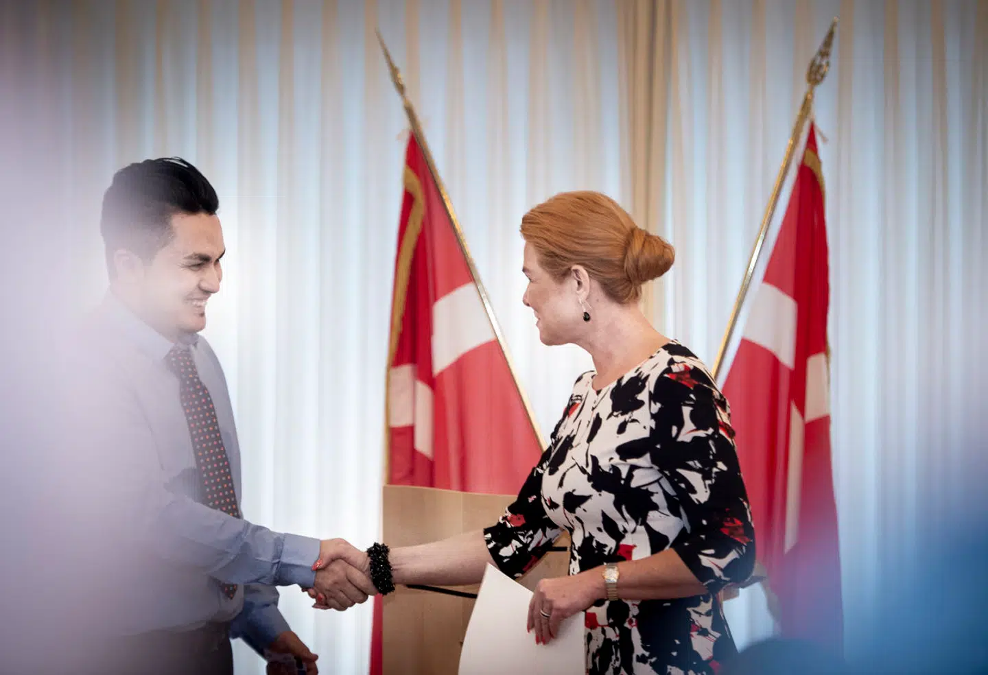 Udlændinge- og integrationsminister Inger Støjberg byder nye danske statsborgere velkommen ved den første grundlovsceremoni i Eigtveds Pakhus 17. januar 2019.