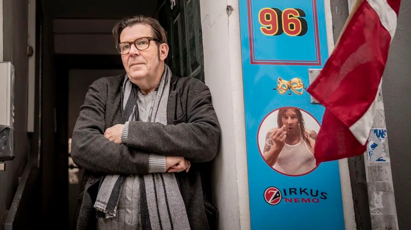 Søren Østergaard laver fortsat Zirkus Nemo, selvom han har fået Parkinsons. Den aktuelle sæson er cirkussets 25 års jubilæum.