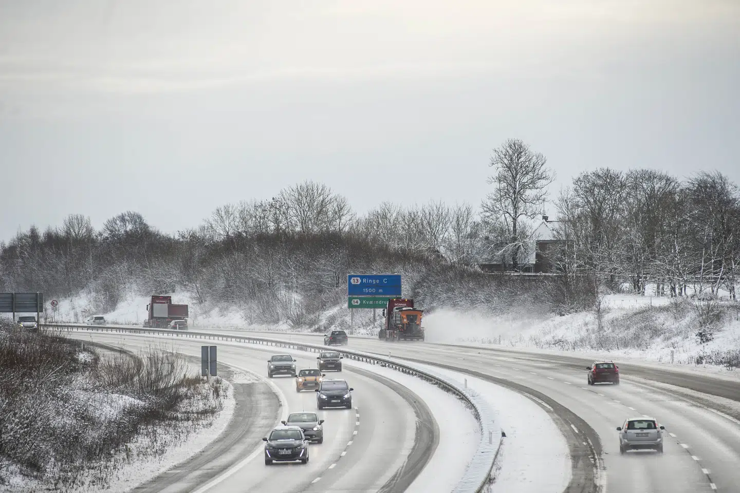 Onsdag morgen er der meldinger om uheld på både Sjælland, Fyn og i Jylland. (Arkivfoto).