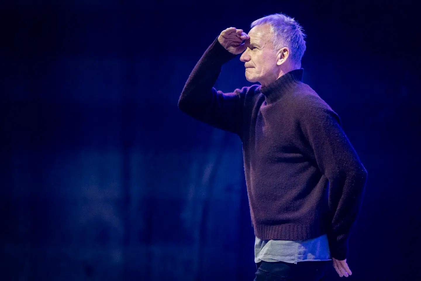 Da »The Last Ship« havde premiere på Broadway, gik den kun kort tid. Sting gik selv på scenen for at booste billetsalget, men kunne kun være med en måneds tid, inden han skulle på turné med Paul Simon. Musicalen måtte lukke. Men nu har forestillingen fået nyt liv, og Sting nægter at kalde Broadway-oplevelsen en fiasko: »Jeg har altid trøstet mig ved, at der på samme teater i 1938 var premiere på en musical, der fik blandede anmeldelser og spillede nøjagtig lige så længe, som vi gjorde. Den hed »Porgy and Bess«. Så det er okay.«