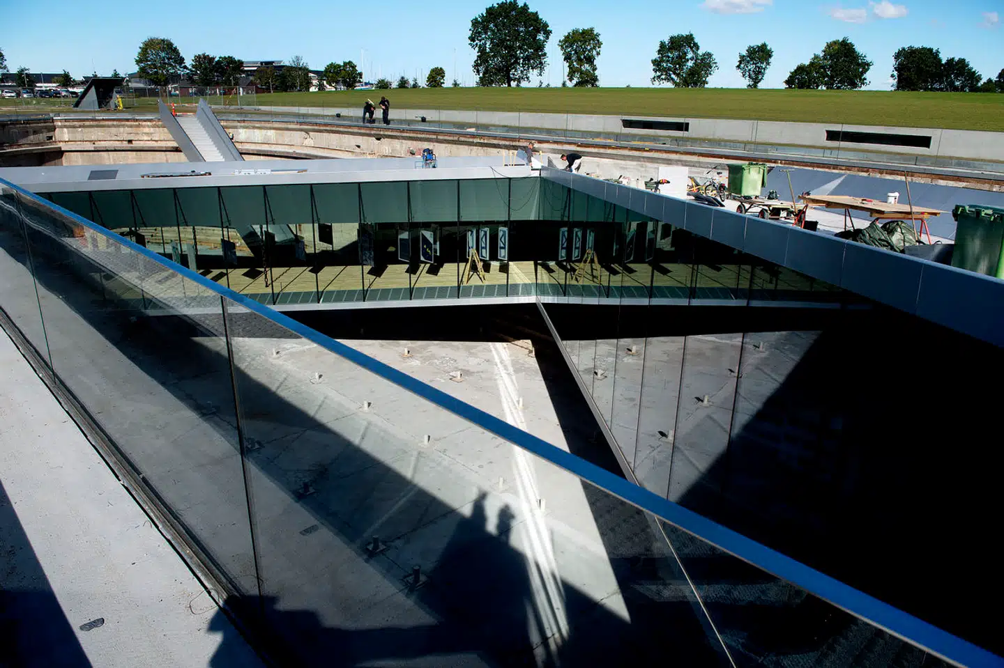 Anni Mogensen, direktøren for M/S Museum for Søfart, er bange for, at de nye regler for statsstøtten til museerne vil koste hendes museum omkring seks millioner kroner.