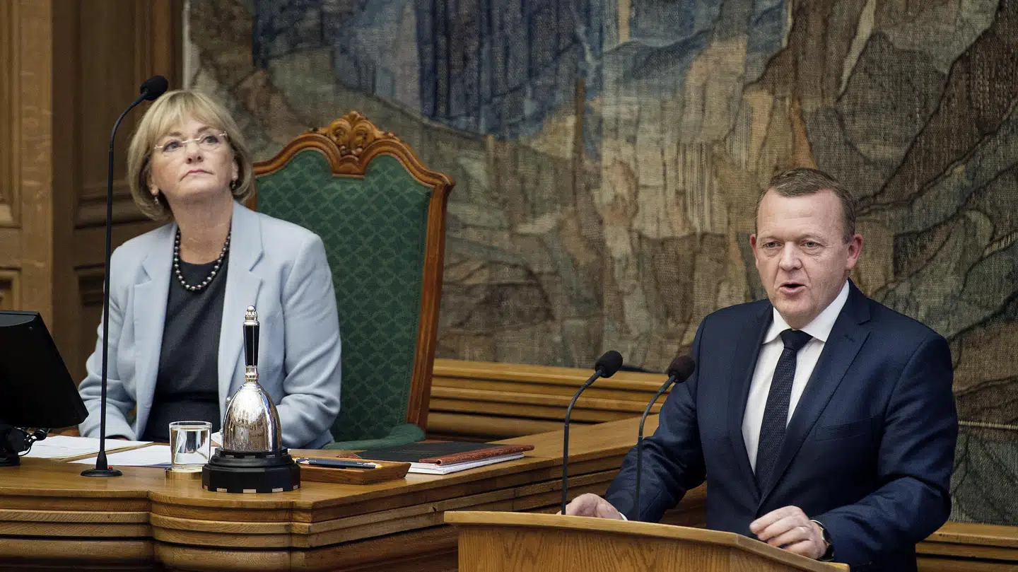 »Folketingsmedlemmerne må ikke føle, at der er tvivl om rigtigheden af de oplysninger, de får af regeringen,« lyder det fra folketingsformand Pia Kjærsgaard (DF) med direkte adresse til Lars Løkke Rasmussens V-regering. Arkivfoto: Thomas Lekfeldt