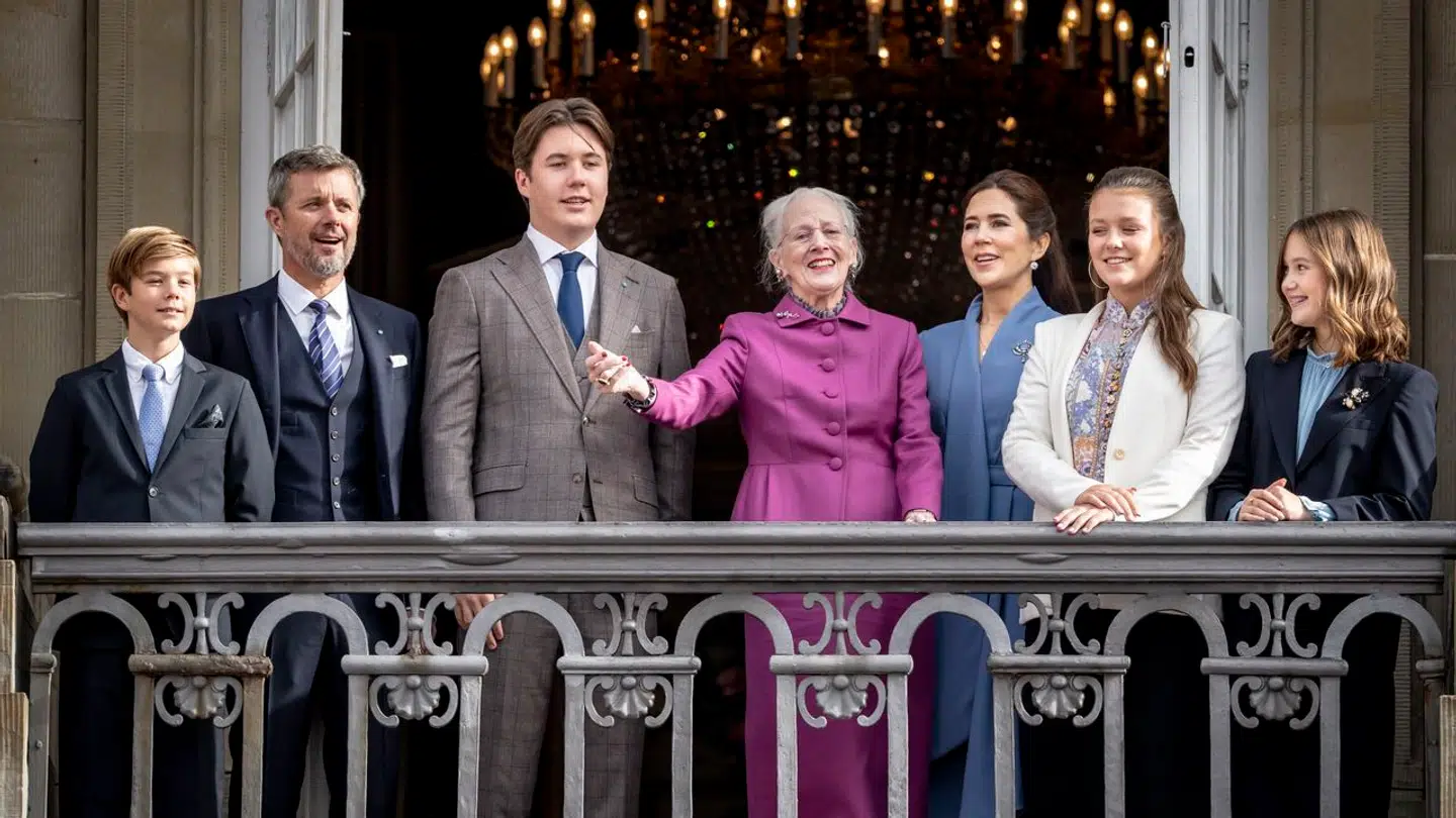 Kronprinsesse Mary har taget prins Vincent og prinsesse Josephine med til Australien.
