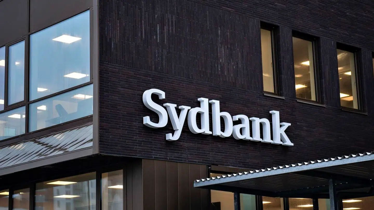 Sydbank blev stiftet i 1970, da flere mindre banker gik sammen.