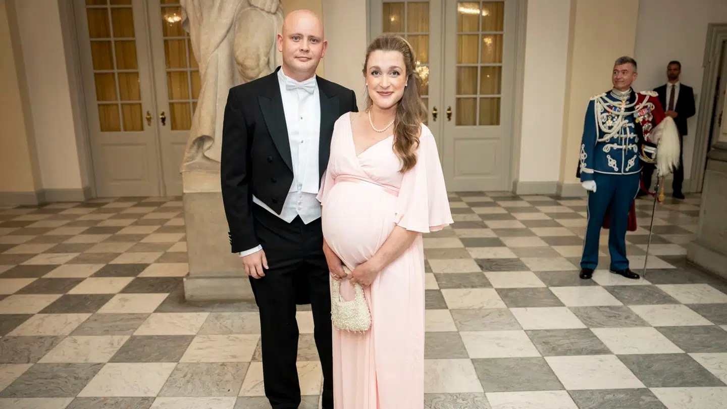Jakob Engel-Schmidt og gravide Camilla Lydolph-Søe var i november til gallataffel.