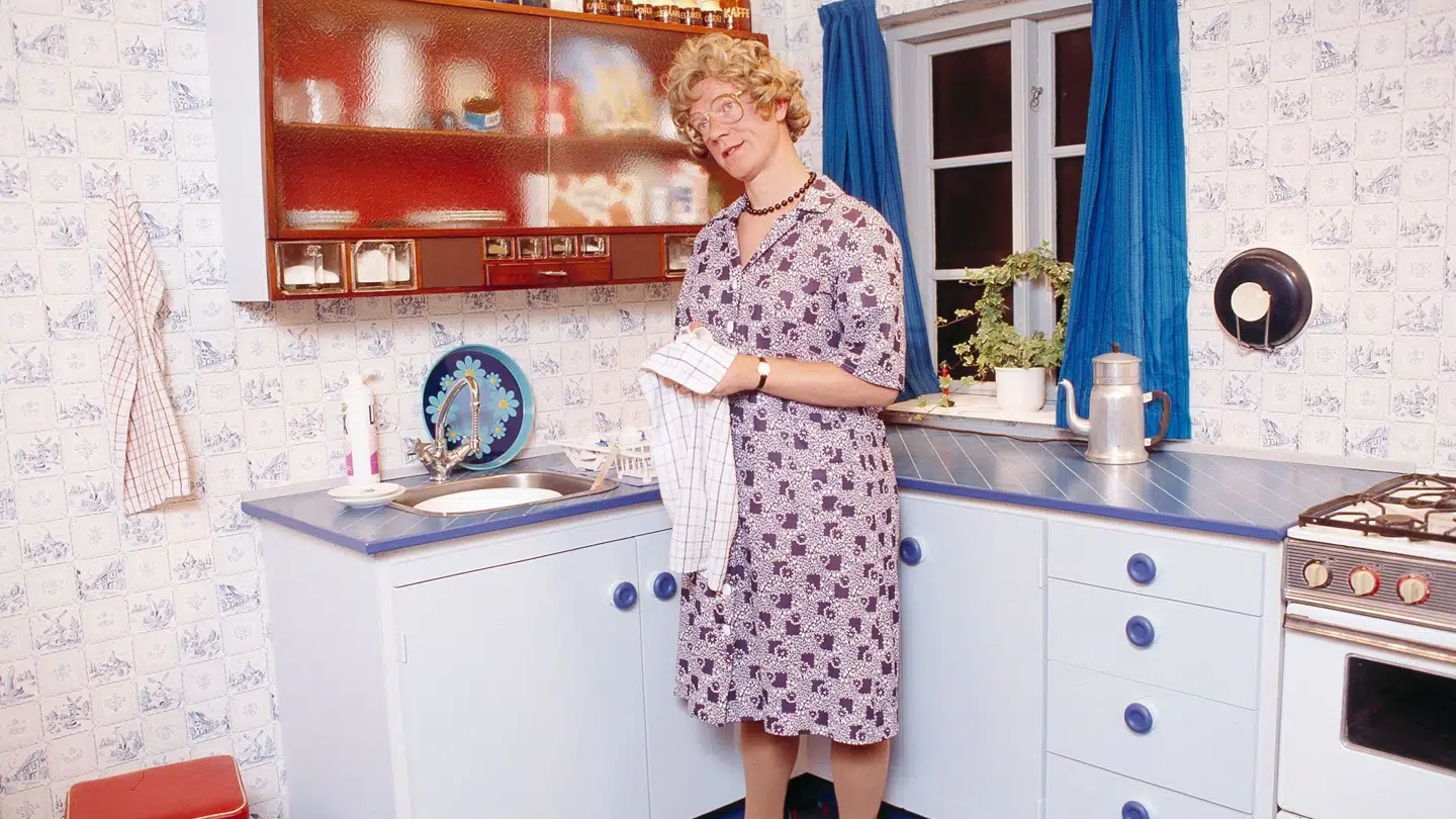 Carsten Kundsen som Gertrud Sand.