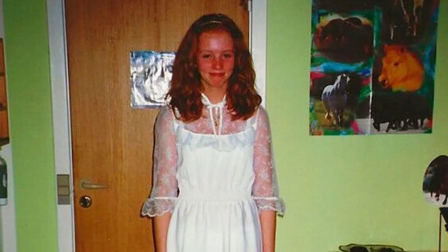 Allerede før konfirmationen gik Dina Rosager i solarium.