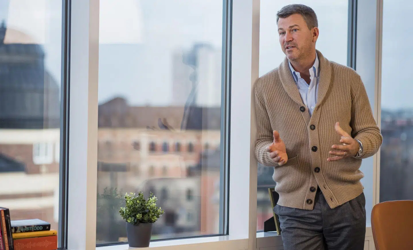 Tidligere koncerndirektør i TDC Anders Jensen står i dag i spidsen for den nordiske underholdningskoncern Nordic Entertainment Group (NENT) med TV3-kanalerne, TV-leverandøren Viasat og streamingtjenesten Viaplay, som bliver den helt store og tunge fremtidssatsning.