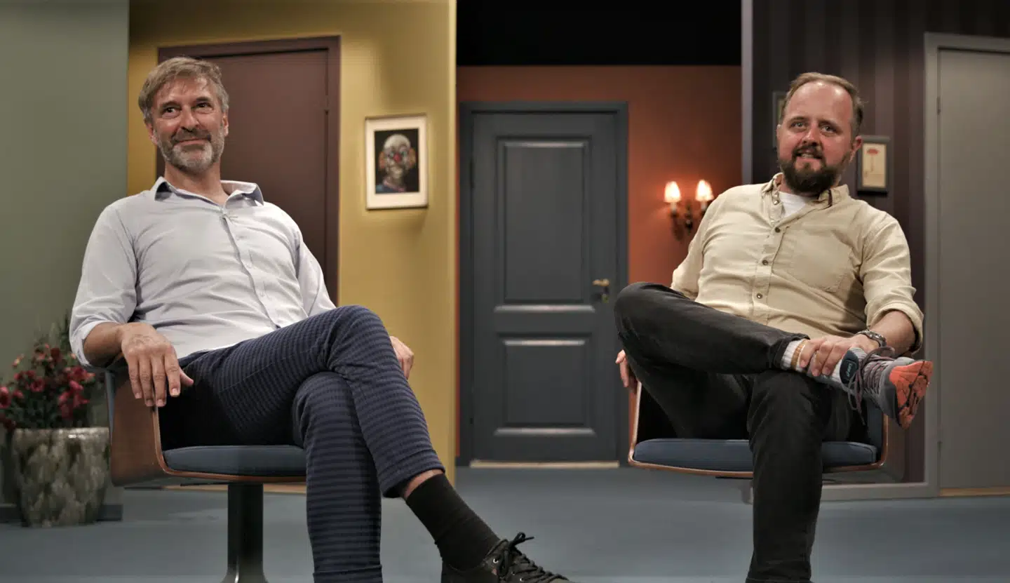 Hvorfor ikke lade dem være sjove i fred? Stil udstyr til rådighed for dem, og lad dem kaste sig ud i det. Komme galt afsted, opfordrer Aminata Amanda Corr i denne mediekommentar.