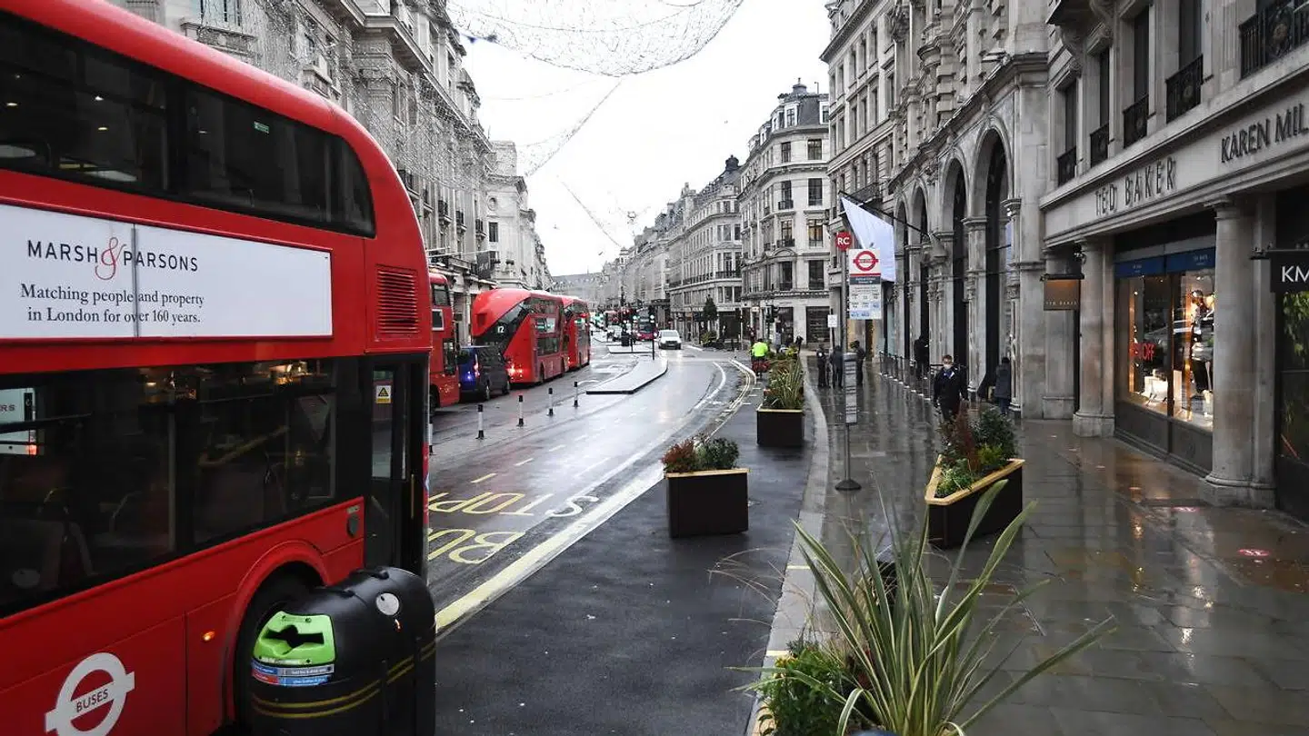 London er hjemsted for en meget stor andel af de europæiske tv-stationer, men med den nye Brexit-aftale står de i store problemer fra på fredag, hvis de ikke forinden har forberedt en flytning til EU.