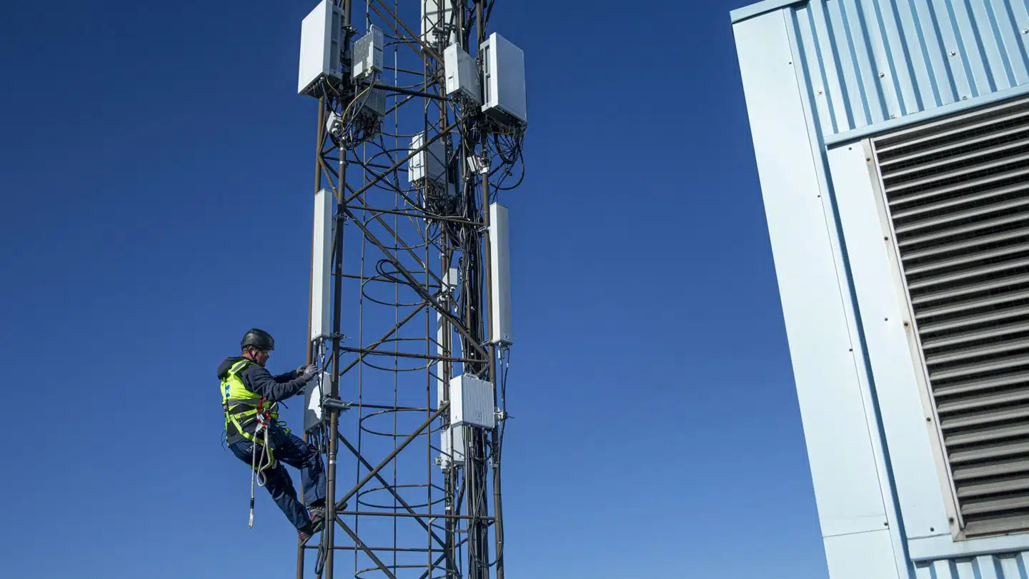 TDC er som landets største teleselskab længst fremme med sit 5G-mobilnet. I december 2020 meldte koncernen, at 90 procent af Danmark nu er dækket, mens konkurrenterne kun lige er kommet i gang.