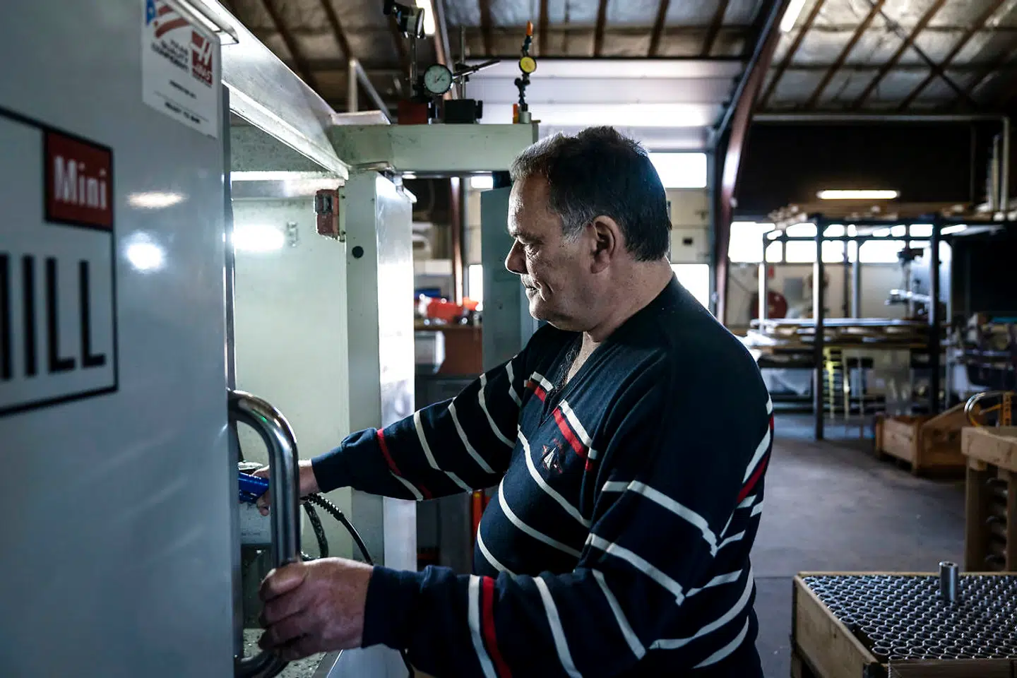 John Nielsen stiftede Nimatic i 2006, og firmaet beskæftiger nu 12 ansatte, som han vil gøre alt for at fastholde.