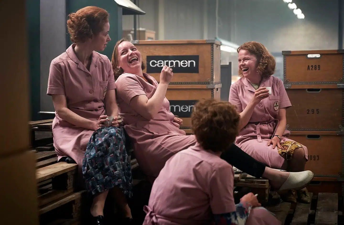 Pink Ladies: Damerne i »Carmen Curlers« tog sagen i egen hånd og overfaldt deres mandlige kollega med pisk og knytnæveslag.