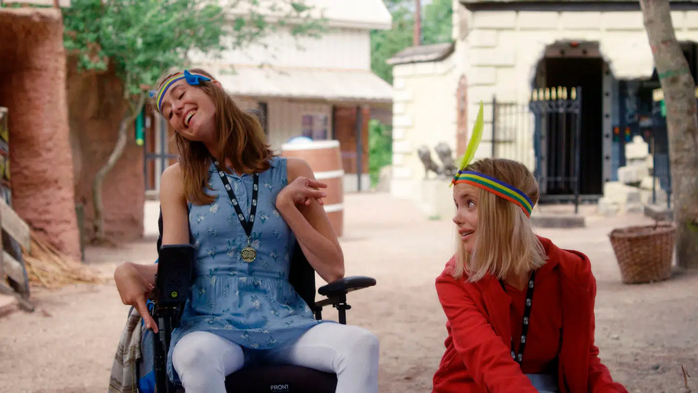 Foto fra serien »Doggystyle« på DR3. Her Sarah Juel Werner og Rosemarie Mosbæk.