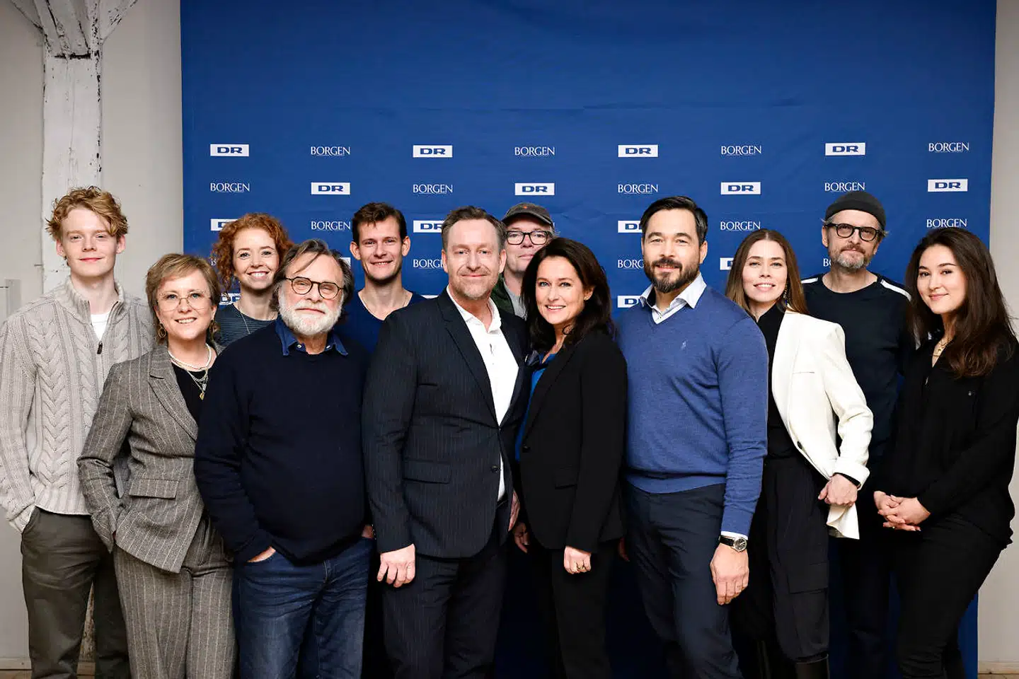 »De første tre sæsoner blev solgt til mere end 70 lande. Og med en forventning om, at den nye sæson kan afhændes til udlandet i samme omfang, så det er oplagt også at se serien som en slags nation branding af Danmark,« skriver David Holt om »Borgen«.