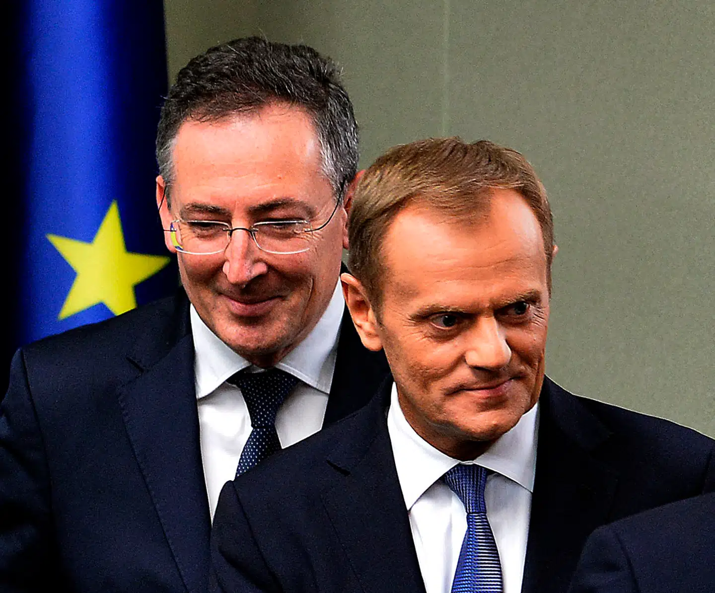 Den nye polske premierminister Donald Tusk (til højre) og hans kulturminister Bartłomiej Sienkiewicz (til venstre) vil lave et opgør med landets førte kulturpolitik. Arkivfoto: Janek Skarzynski, Scanpix.