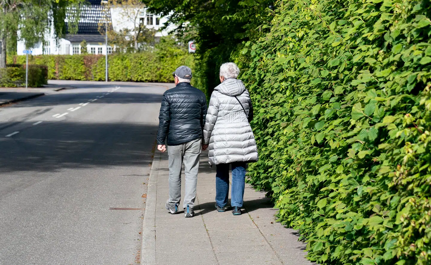 »I andre kulturer ser man med værdighed og respekt på alderdommen, men i et vækstsamfund som Danmark bliver vi, de pensionerede, set som en byrde« skriver pensionist Henrik Nagel. Arkivfoto: Henning Bagger, Scanpix