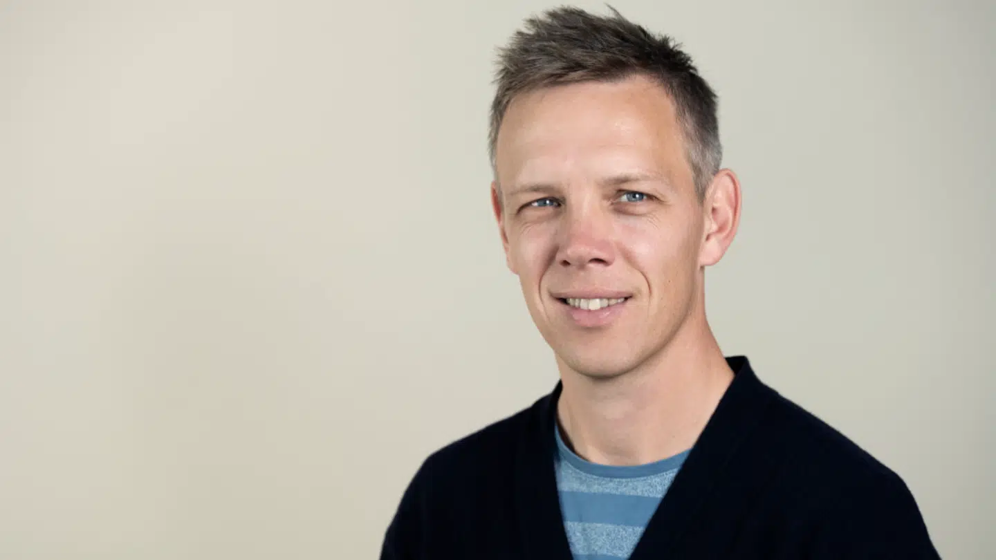 Daniel Andersen fra hjemmesiden elbiil.dk, som blandt andet sammenligner priser på lademarkedet.