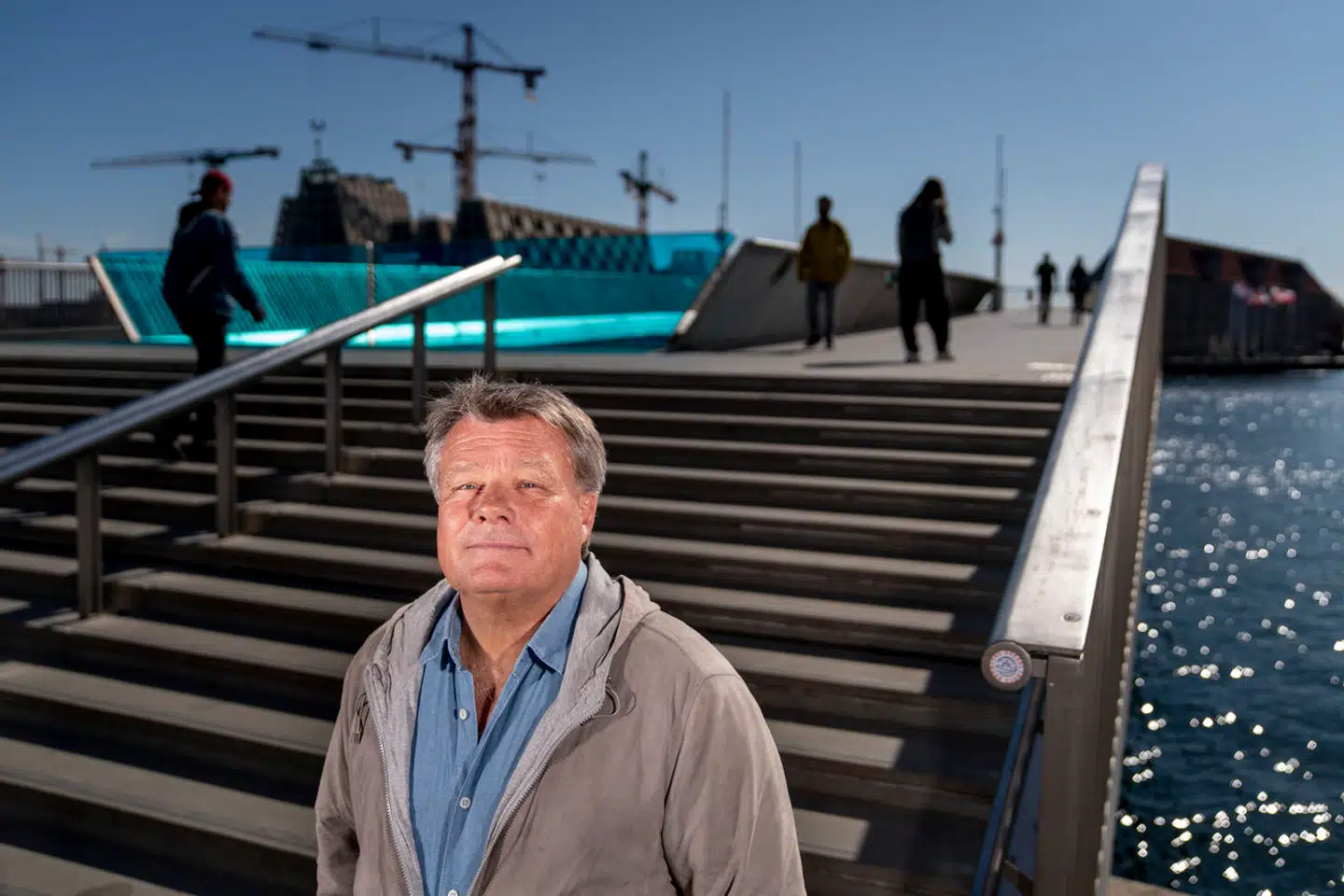 Erhvervsmanden Peter Warnøe står bag investeringsselskabet Nordic Eye, der har 350 investorer i ryggen.