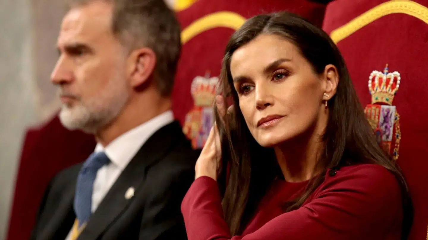 Dronning Letizia har været udsat for vilde rygter - og det kan være hendes egen svigerfar, der står bag.