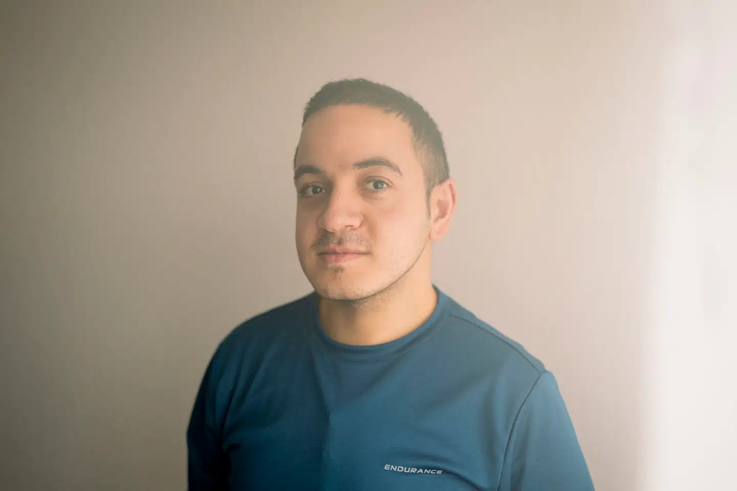 28-årige Onur Sahin er født i Danmark og har en iq på 36. Mentalt svarer til at være fem år og ni måneder gammel. Han har fået afslag på statsborgerskab, fordi han ikke kan bestå en dansk- eller indfødsretsprøve.