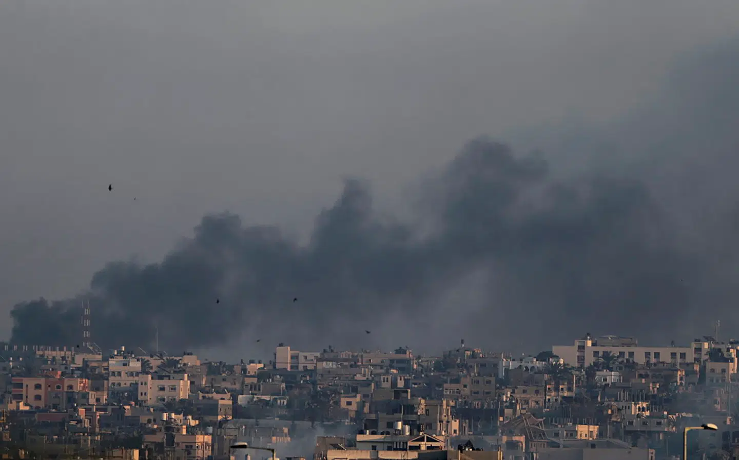 Bombardementer af Gaza fortsætter.