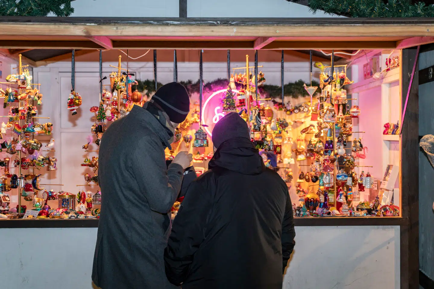 De københavnske julemarkeder er alt for generiske og fyldt med overpriced bratwurst og fudge, har Mia Nyegaard (R), kultur- og fritidsborgmester, udtalt i en pressemeddelelse.