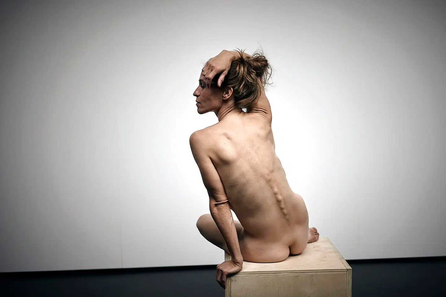 »Før i tiden var 90 procent af alle teaterstykke nogen hvor der var en masse manderoller - og en kvinderolle,« fortæller Karin Bang Heinemeier, der er med i »Hvid Tegner, Sort Model« på teatret Sort/Hvid.