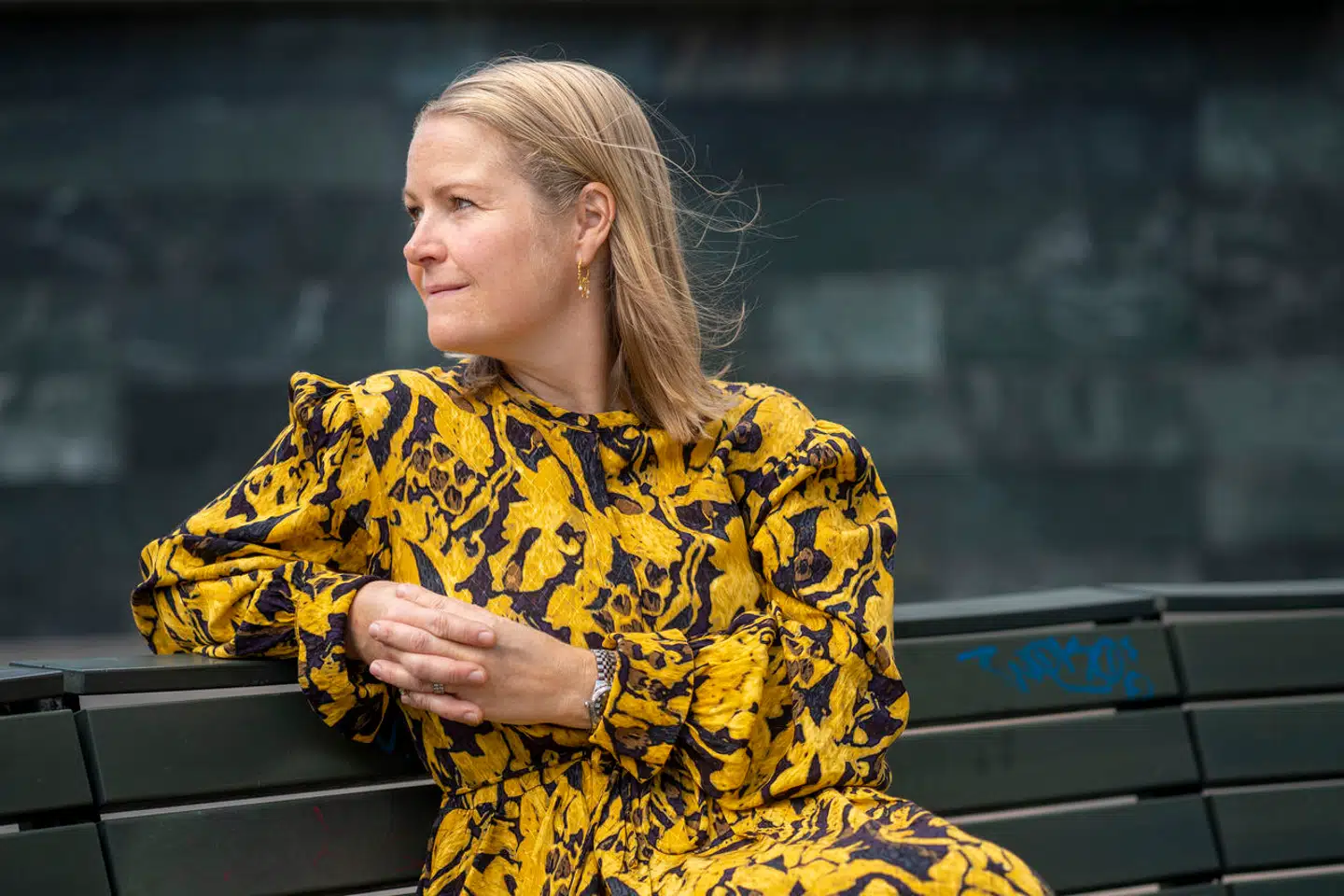 Vi kvinder vil ikke acceptere, at den ene halvdel af befolkningen, ender med at spille andenviolin i samfundet, skriver Lisbeth Odgaard Damm.