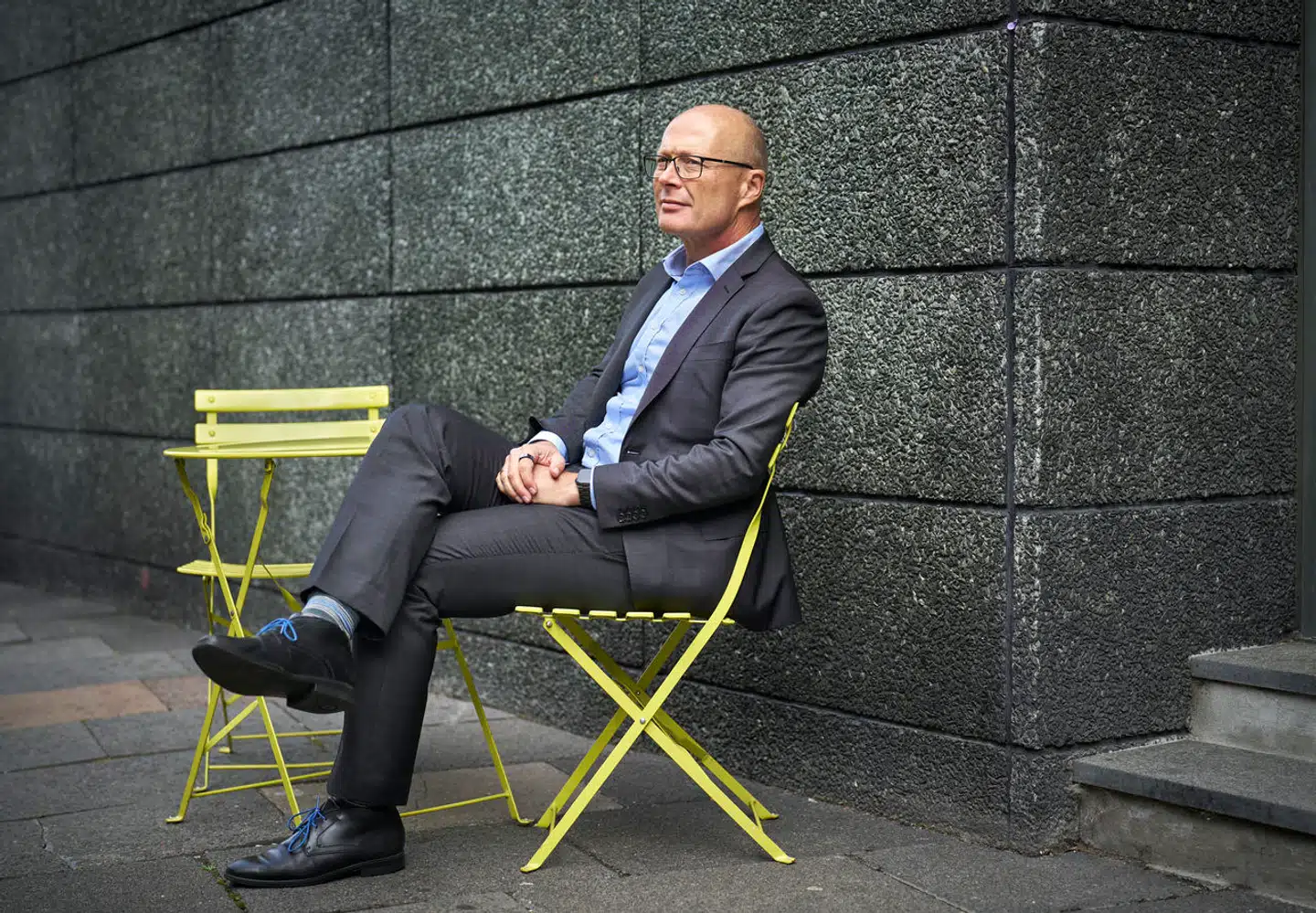 Når udtryk som »børnefamilier er pressede« anvendes i den offentlige debat, udtrykkes implicit en konkret politisk ideologi, som man kunne kalde velfærdssocialisme, skriver Martin Ågerup.