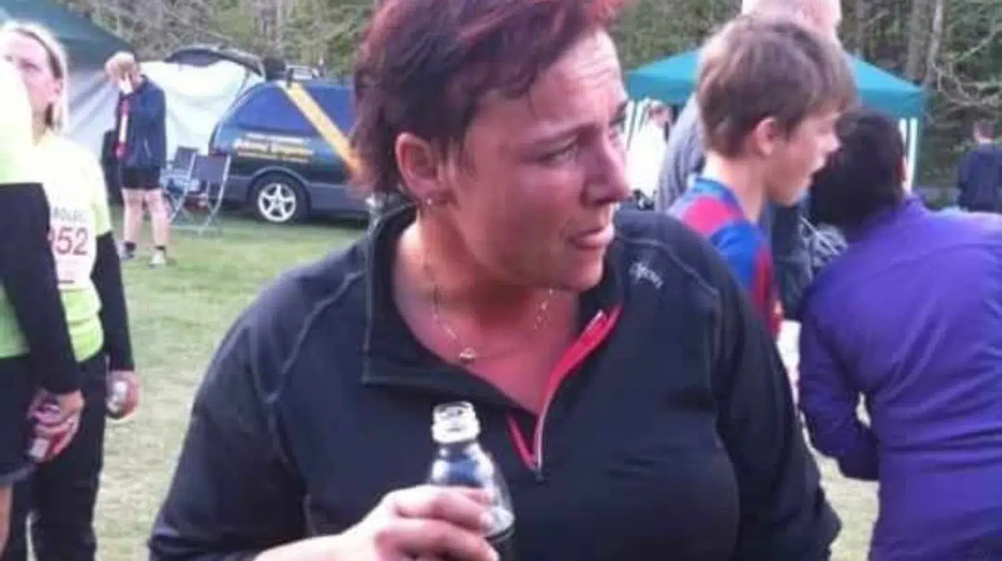 Før den 51-årige mor blev syg, levede hun et aktivt liv. Men motionen forværrede stille hendes symptomer.