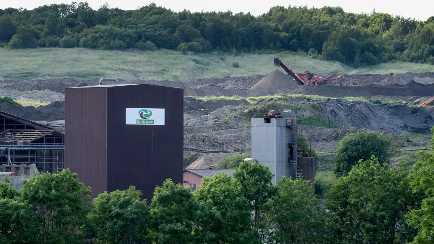 Randers Kommune forsøger at redde Alling Å fra den forurenede jord, der er i skred på Gl. Aarhusvej i Ølst, som er syd for Randers, hvor Nordic Waste ligger. (Arkivfoto)