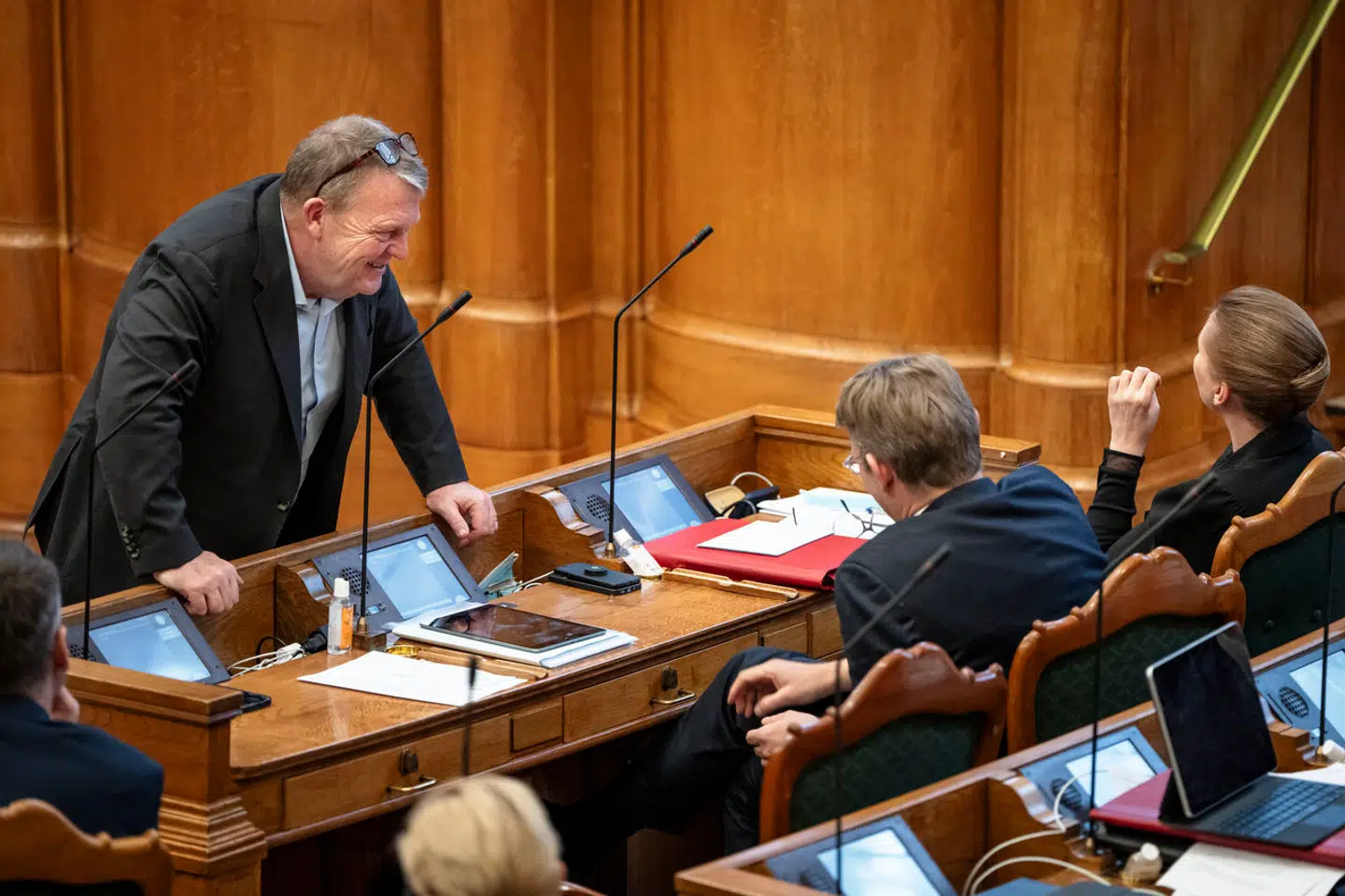 Vi har fået en »præsident«, en »statsminister« og en forsvarsminister i spidsen for eksperimentet, skriver Birte Roll Brandt om SVM-regeringen.