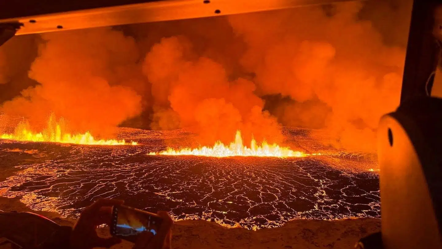 Eksperter advarer om, at et nyt og større vulkanudbrud end det, man så inden jul, kan være på vej i Island.