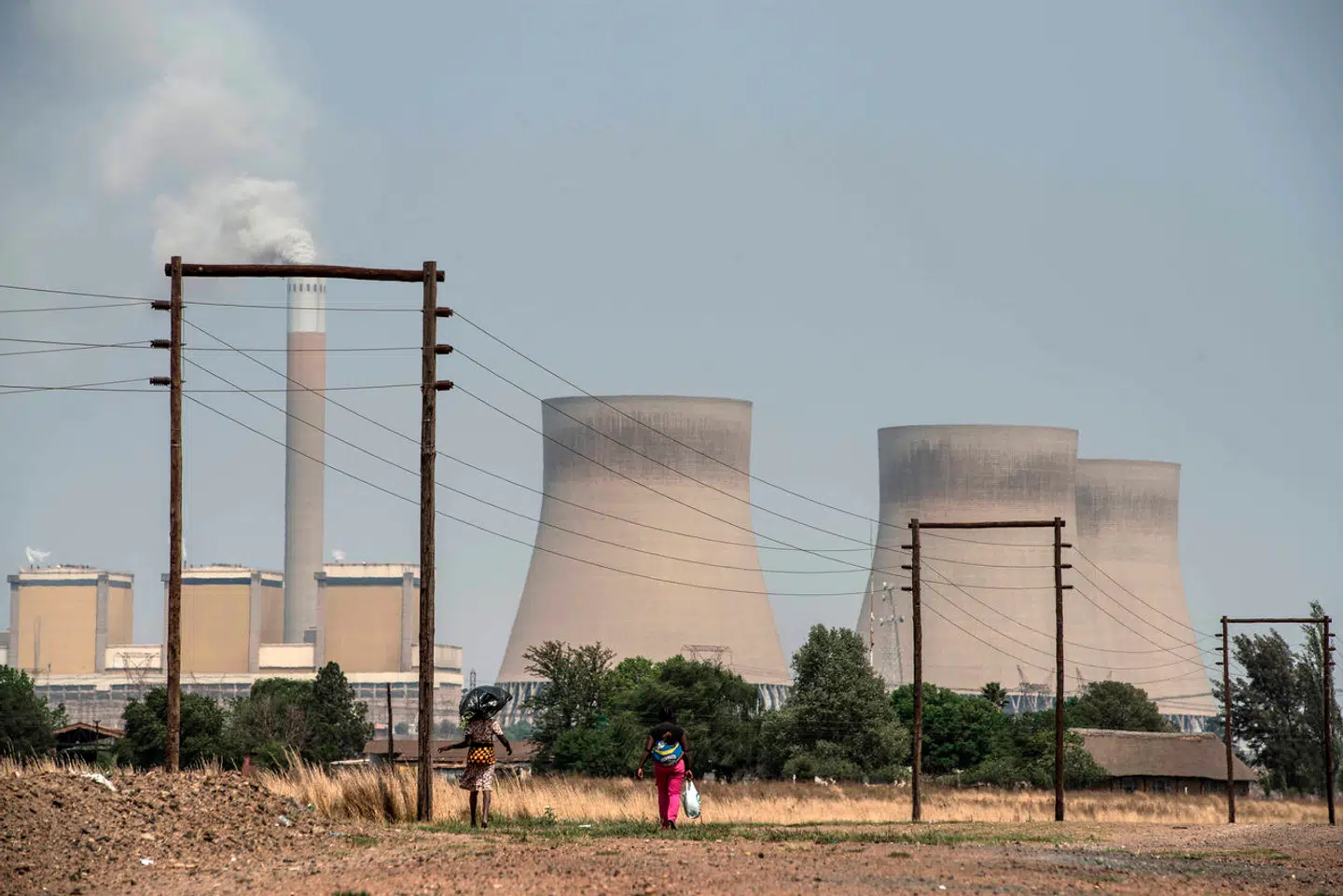 Russerne står parat til at levere og finansiere atomkraftværker på lempelige vilkår, skriver Ole P. Kristensen i denne leder.