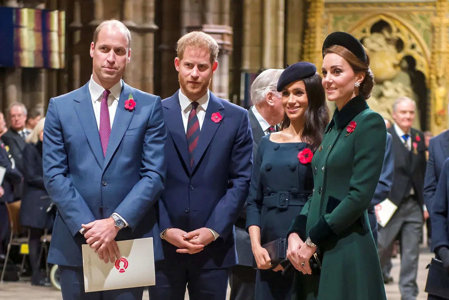 De to brødre fotograferet med deres hustruer, hertuginde Kate og hertuginde Meghan. (Arkivfoto)